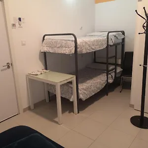 Hostel De Facultades, Santander